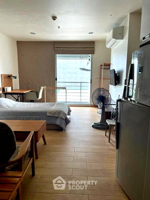 Condos for rent : 1-BR Condo at Noble Lite near BTS Ari (ID 3350789)