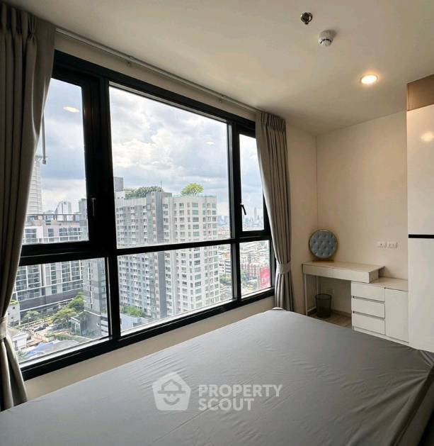 รูป คอนโด 2 ห้องนอน ชั้น 18 XT Huaikhwang ใกล้ MRT ห้วยขวาง เพียง 100 ม. (ID 3228323) - รูปที่ 4/8