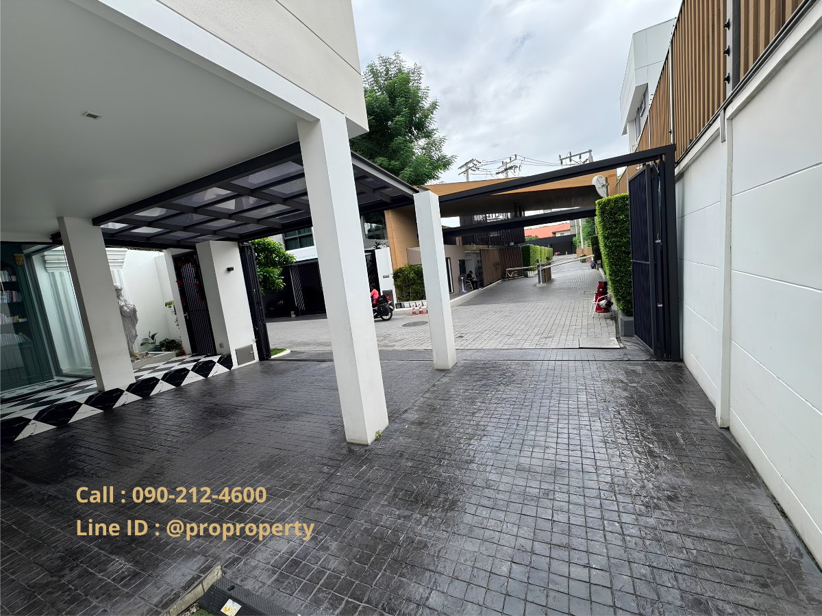 รูป ขายบ้านหรู 3 ชั้น ทำเลหายากโซนเอกมัย ไพรม์ ไนน์ เอกมัย (Prime Nine Ekamai) พร้อมลิฟต์และ Rooftop - รูปที่ 8/9