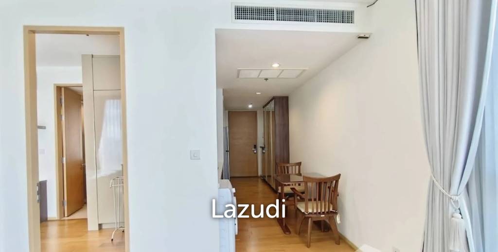 picture The Breeze Narathiwas 47 sqm Skyline Condo in Chong Nonsi - 5/12