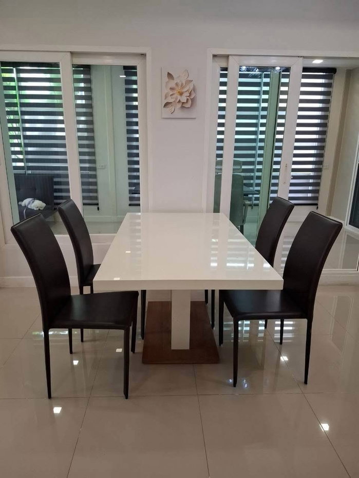 รูป 🏡✨ ให้เช่าบ้านเดี่ยว Casa Ville วัชรพล–สุขาภิบาล 5 3 ห้องน้ำ 2 ที่จอดรถ บ้านสวย สภาพใหม่มาก พร้อมเข้าอยู่ทันที - รูปที่ 4/13