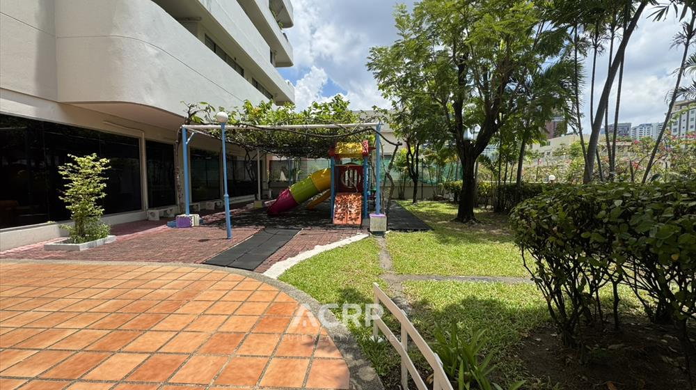 รูป ขายคอนโดใหญ่ 3นอนใจกลางสุขุมวิท DS Tower1สุขุมวิท33ขนาด 249 ตร.ม.(00162560) - รูปที่ 20/22