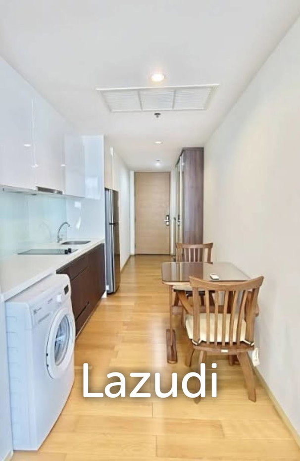 picture The Breeze Narathiwas 47 sqm Skyline Condo in Chong Nonsi - 2/12