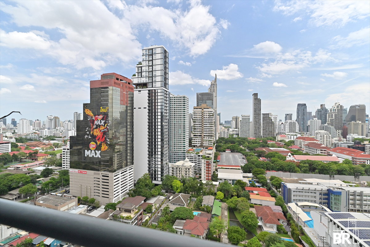 รูป 💖💖 เช่าคอนโด ✨ Villa Asoke Duplex 2นอน 102ตร.ม. 55k 💎 ห้องสวย วิวด้านหลัง ตกแต่งจัดเต็ม ใกล้ MRT เพชรบุรี  - รูปที่ 9/12