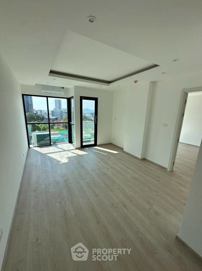 picture 1-BR Condo at Siam Oriental Dream close to Phratamnak (ID 3351444) - 7/14