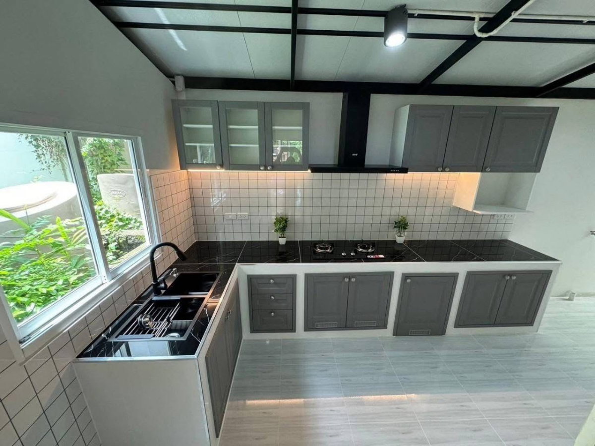 รูป 🏡✨ ให้เช่าบ้านเดี่ยว Casa Ville วัชรพล–สุขาภิบาล 5 3 ห้องน้ำ 2 ที่จอดรถ บ้านสวย สภาพใหม่มาก พร้อมเข้าอยู่ทันที - รูปที่ 6/13