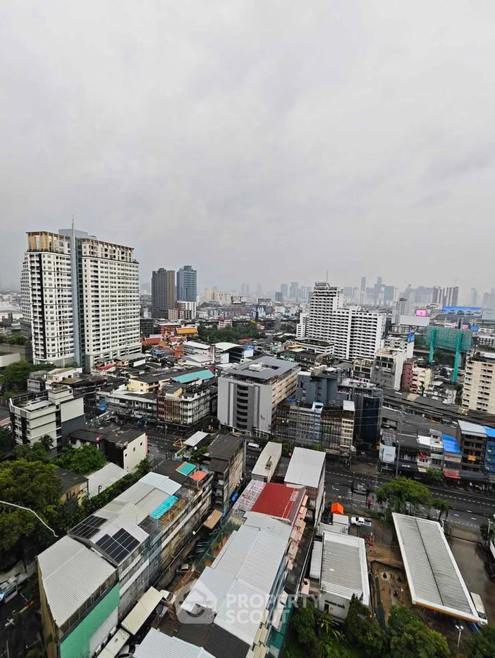 รูป คอนโด 1-ห้องนอน ที่ เดอะ คอมพลีท ราชปรารภ ใกล้ ARL ราชปรารภ (ID 3351432) - รูปที่ 13/14