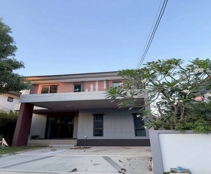 sss580 For Sale: 2-Storey Detached House at Burasiri Wongwaen-On Nut (Soi Jemo King Kaew 25/1) â Fully Furnished