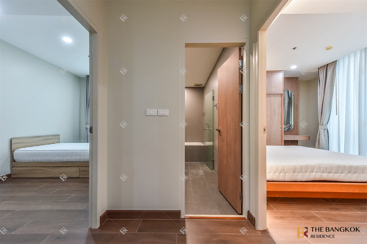 picture Beautiful Room, Good Condition Noble ReD near BTS Ari - 1/10