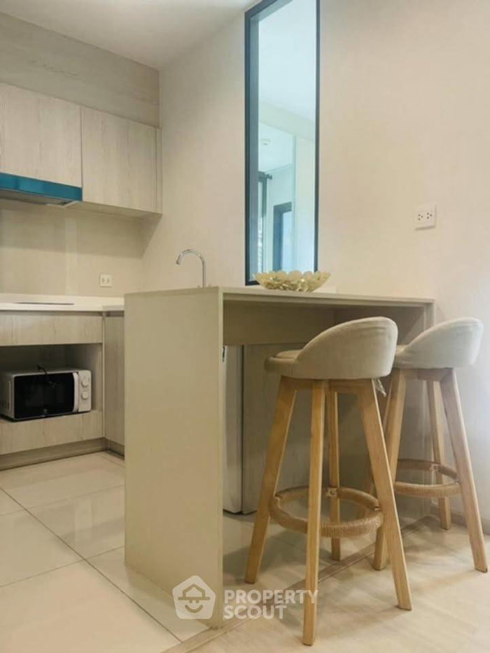 picture 1-BR Condo at Life One Wireless near BTS Phloen Chit (ID 3354272) - 3/12