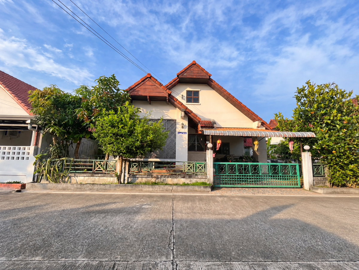 🏡 ขายด่วน!  บ้านราชวรินทร์ สันผักหวาน 3 ห้องนอน 2 ห้องน้ำ 📞 063-6649056