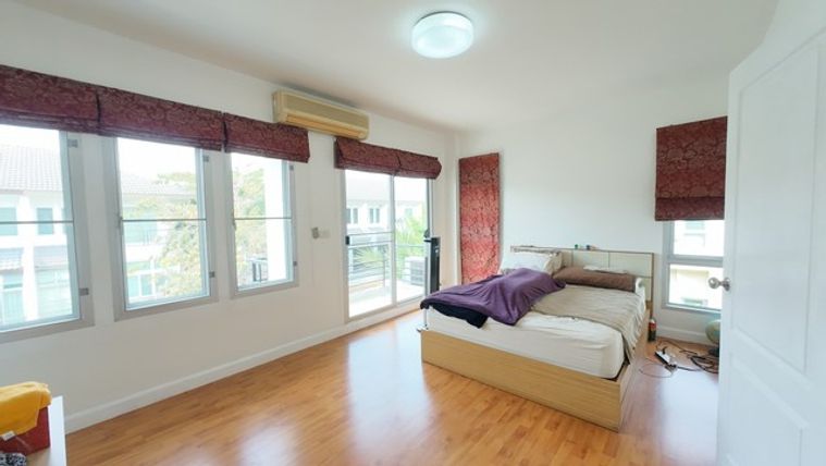 3-bed townhouse for sale, 162 sqm, 32.8 sq wah, Vista Park Ratchada - Ramintra
