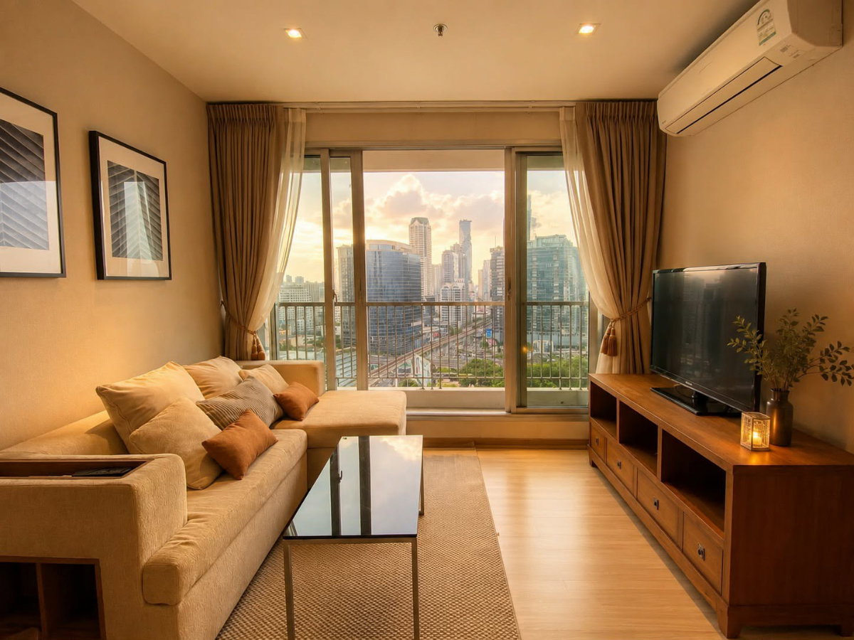 รูป 🌇Rhythm Sathorn 21 for Rent " BTS Taksin 250 m. " (ให้เช่าคอนโดริธึ่มสาทร) Special Size corner unit - รูปที่ 2/7