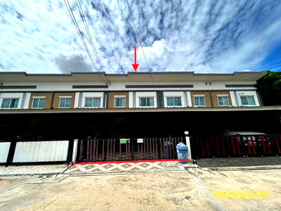 Townhouses for sale : TOWN HOUSE 21.4 Sq.w. Khlong Luang Pathumthani for 2.1M