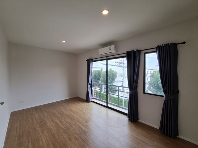รูป 🏡✨ ให้เช่าทาวน์โฮม 3 ชั้น บ้านกลางเมือง ราชพฤกษ์–รัตนาธิเบศร์ | ใกล้ MRT บางรักใหญ่ - รูปที่ 4/7