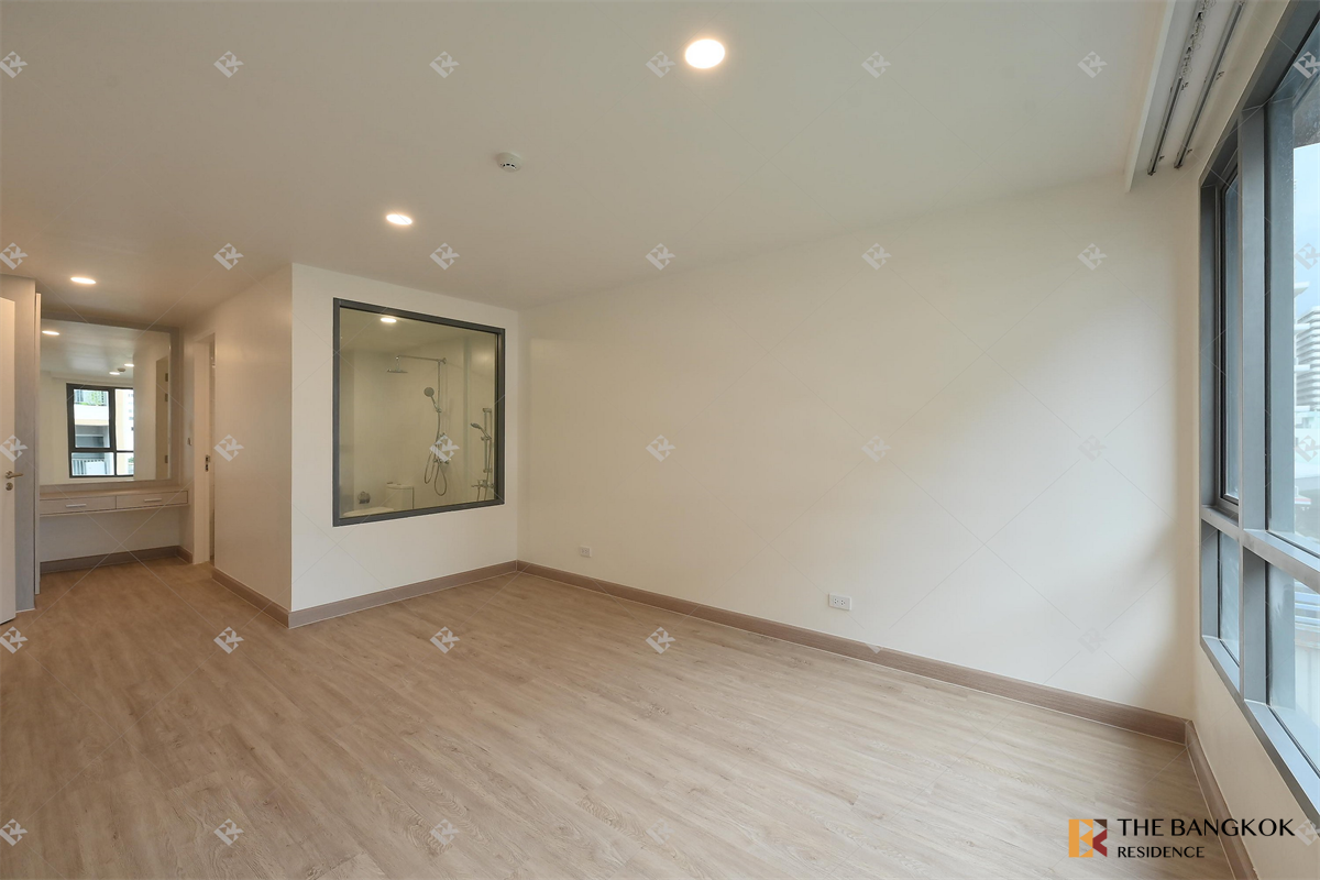 picture Voque Residential Condominium Sukhumvit 31 Beautiful Room, Good Condition - 4/10