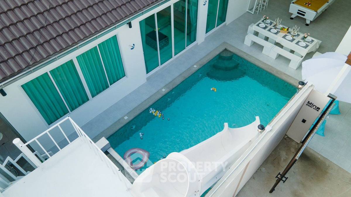 รูป วิลล่า 4 ห้องนอน พื้นที่ 300 ตร.ม. Mina Pool Villa by Althea Group บางละมุง (ID 3354767) - รูปที่ 4/27