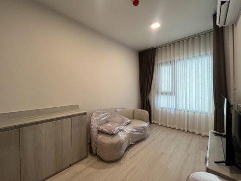 🔥 FOR RENT | COBE Ratchada – Rama 9  ✨ 1 ห้องนอน 33 ตร.ม. เฟอร์นิเจอร์ครบ พร้อมฉากกั้นอาบน้ำ  . ค่าเช่า 19,000 บาท/เดือน