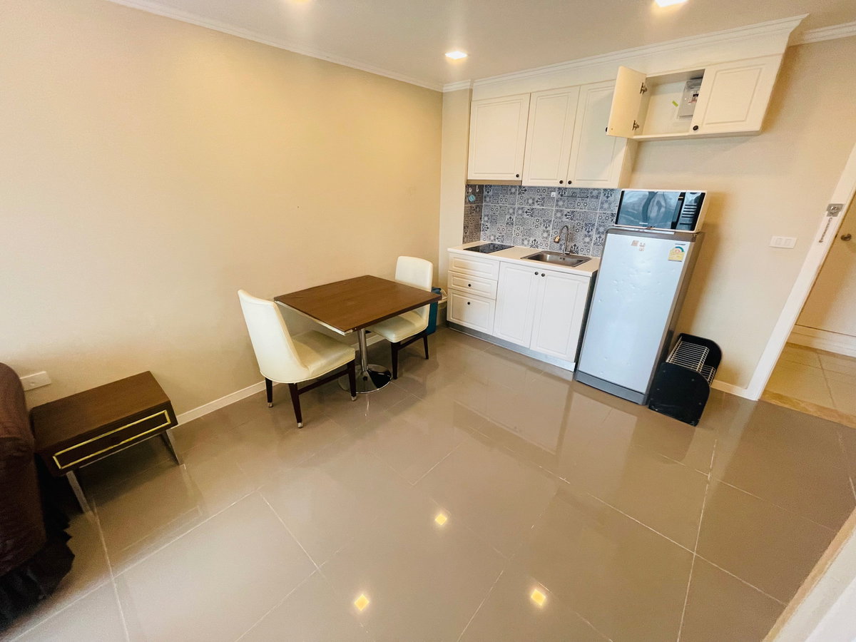 picture The Orient Resort&Spa Condo for yearly rent - 11/12