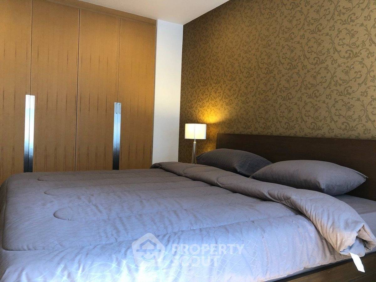 picture 1-BR Condo At The Amethyst Sukhumvit 39 Near BTS Phrom Phong (ID 787029) - 3/17