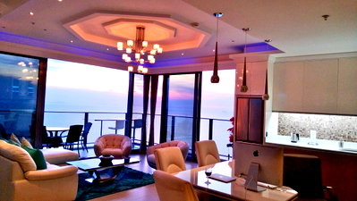 ขายคอนโด : ⛵ Northpoint ⛵ Foreigner quota / Direct Sea view/ High F / 3bedrooms for quick sale 彡