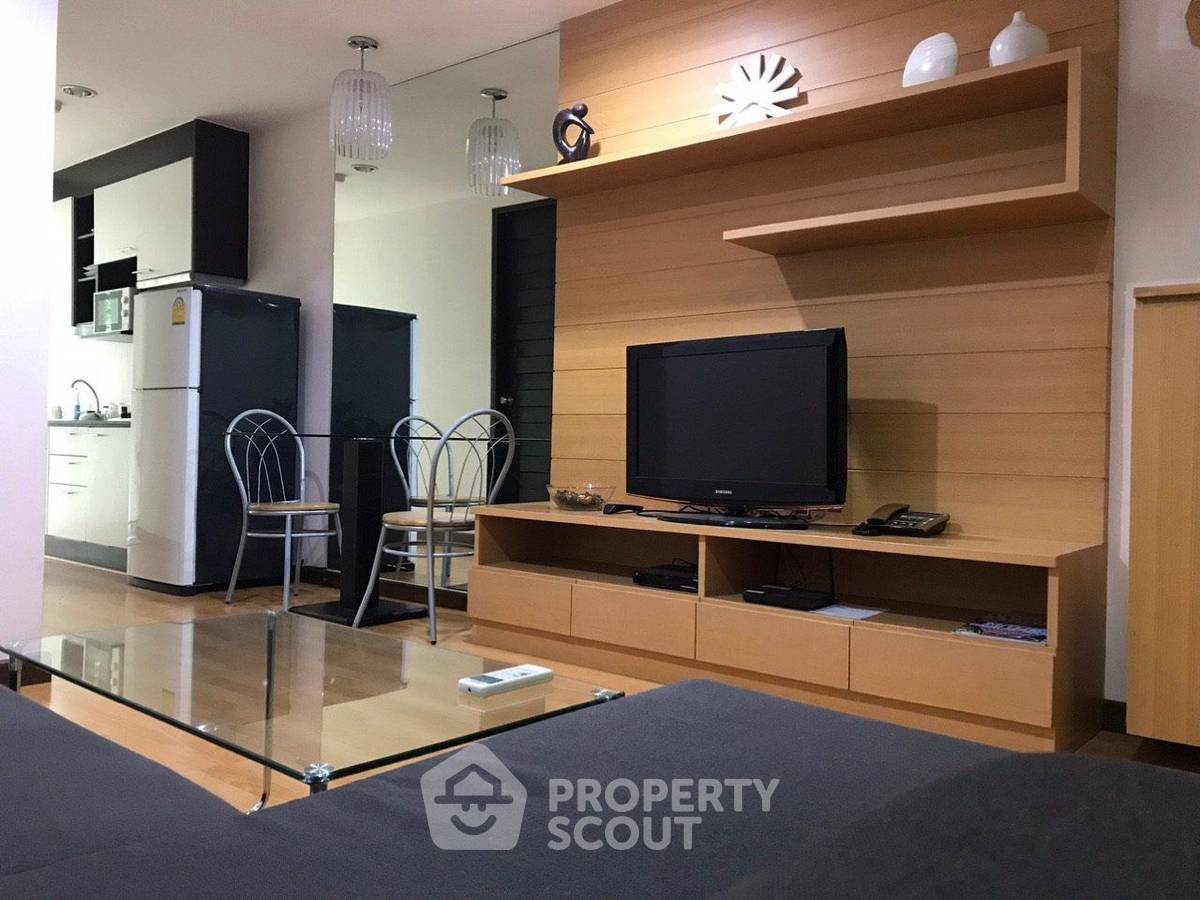 picture 1-BR Condo At The Amethyst Sukhumvit 39 Near BTS Phrom Phong (ID 787029) - 15/17
