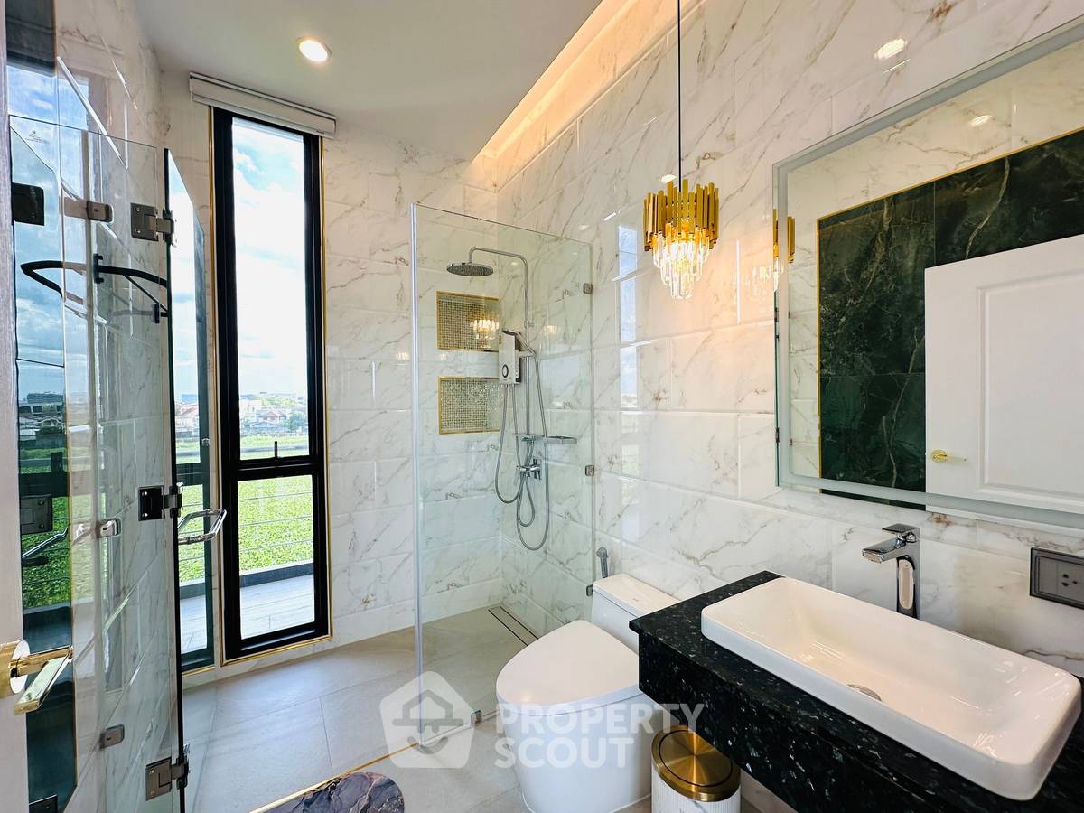picture 8-BR House in Don Mueang (ID 2130409) - 42/45