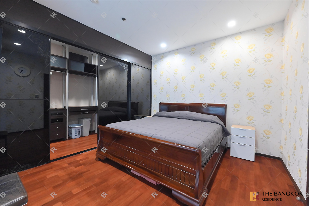picture Noble Ora Thonglor Beautiful Room, Good Condition - 5/10