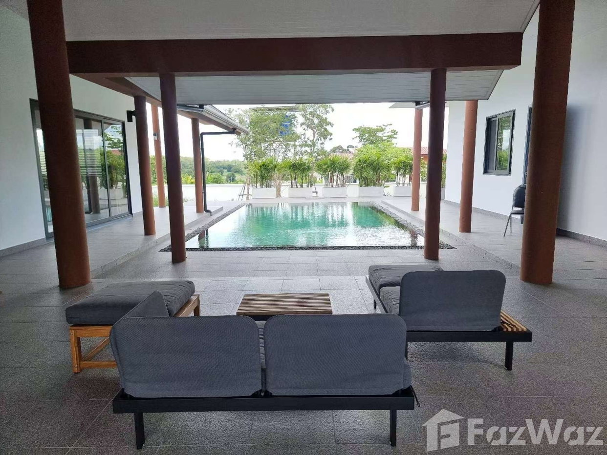 รูป วิลล่าให้เช่า 4 ห้องนอน ใน โป่ง, ชลบุรี 5605769 - รูปที่ 2/44