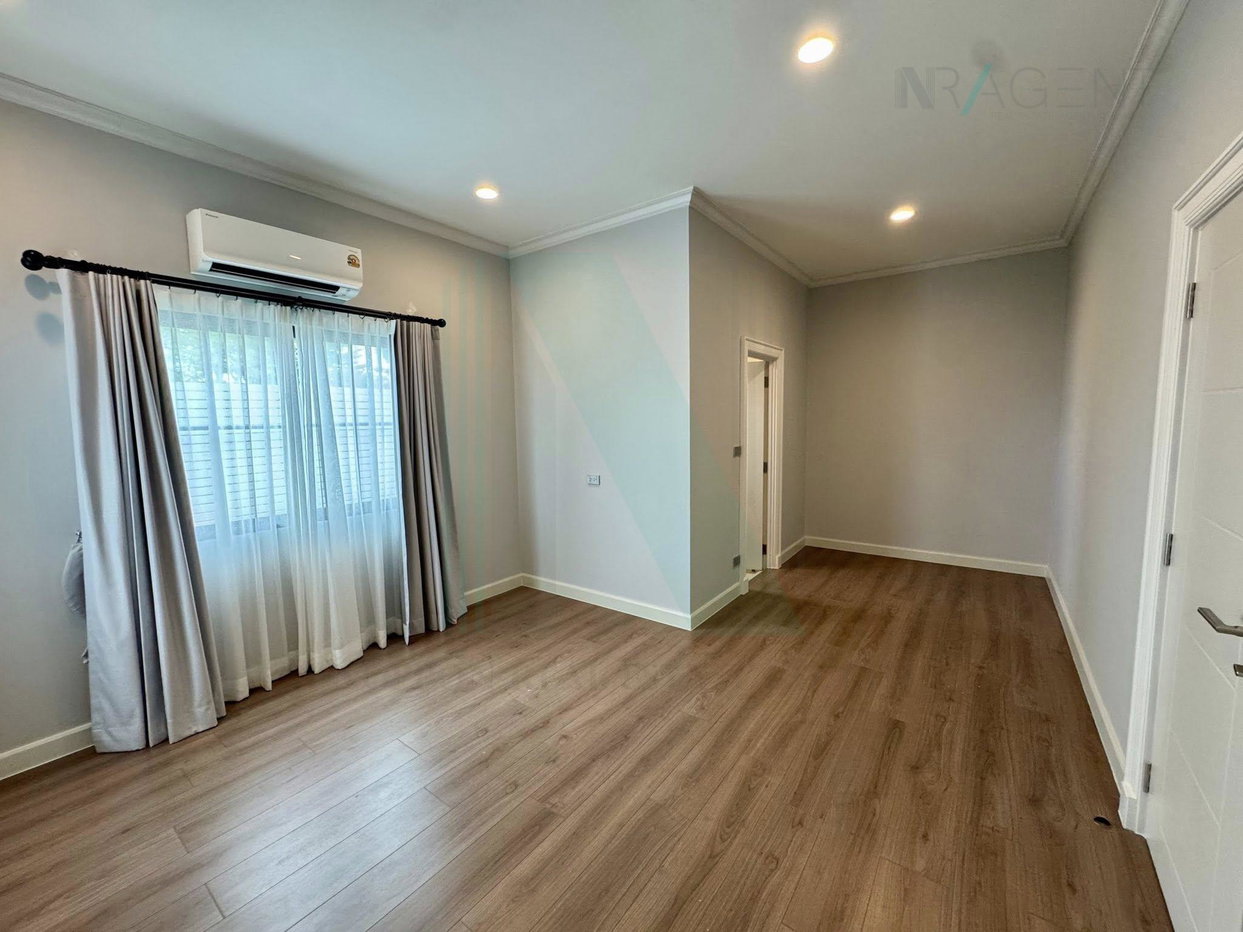 รูป ให้เช่าบ้านเดี่ยว 2 ชั้น เศรษฐสิริ บางนา - สุวรรณภูมิ 4 ห้องนอน 5 ห้องน้ำ - รูปที่ 8/8