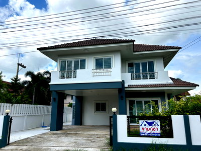 Houses for rent Chaiyaphum : [Rent] 🎉 2-story detached house, ready to move in. Spacious living space Suitable for large families. Convenient location. Quiet and private.