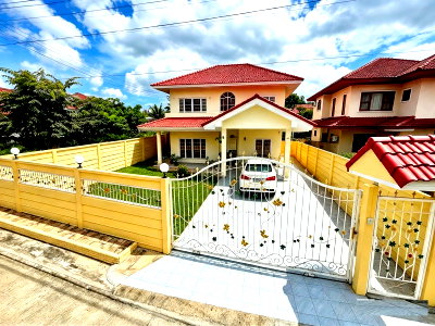 เช่าบ้านเดี่ยว นนทบุรี : ปิ่นเกล้า จรัญฯ บางกรวย-ไทรน้อย 9-17 บ้านเดี่ยว 2 ชั้น 4 นอน MRTสิรินธร 1.5 กม. สถานีรถไฟบางบำหรุ 1.44กม. MRTบางพลัด 1.5กม.