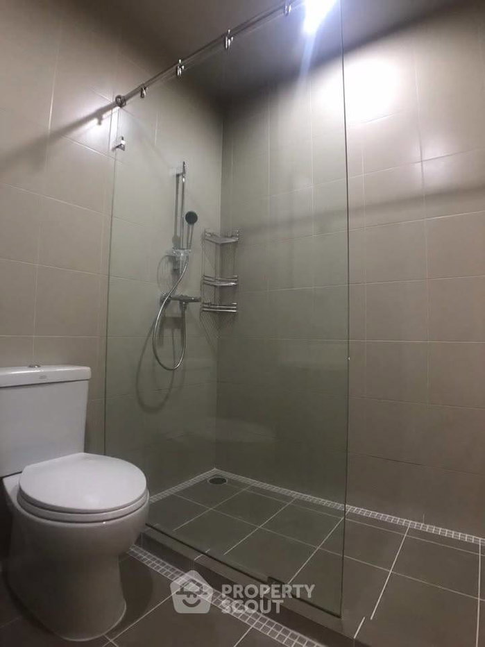 picture 90m To BTS Krung Thon Buri | 2-BR Hive Sathorn, 16th Floor (ID 3354801) - 13/16