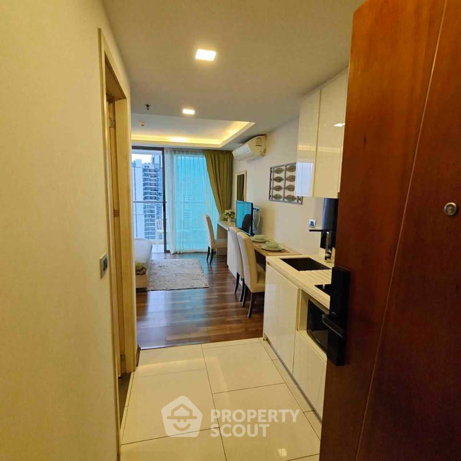 รูป คอนโด 1 ห้องนอน ชั้น 19 ที่ The Peak Towers ย่านพระตำหนัก (ID 3354526) - รูปที่ 15/18
