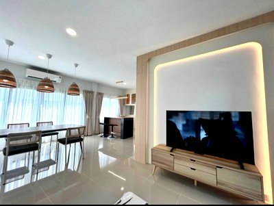 Houses for rent : For Rent: Grande Pleno Sukhumvit Bangna