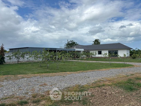 บ้าน 2-ห้องนอน ใน วังก์พง (ID 3354828)