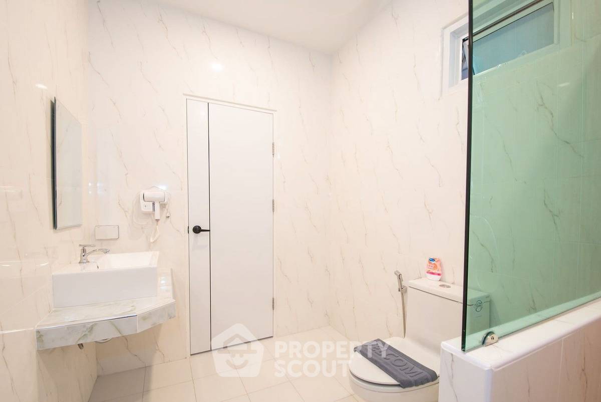 รูป วิลล่า 4 ห้องนอน พื้นที่ 300 ตร.ม. Mina Pool Villa by Althea Group บางละมุง (ID 3354767) - รูปที่ 25/27