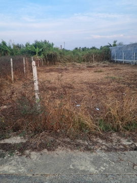 ขายที่ดินสวย หอมเกร็ด สามพราน นครปฐม แปลงสวย 75.5 ตร.ว. พร้อมสร้างบ้าน ราคาเพียง 9.8 แสนบาท ฟรีค่าโอน
