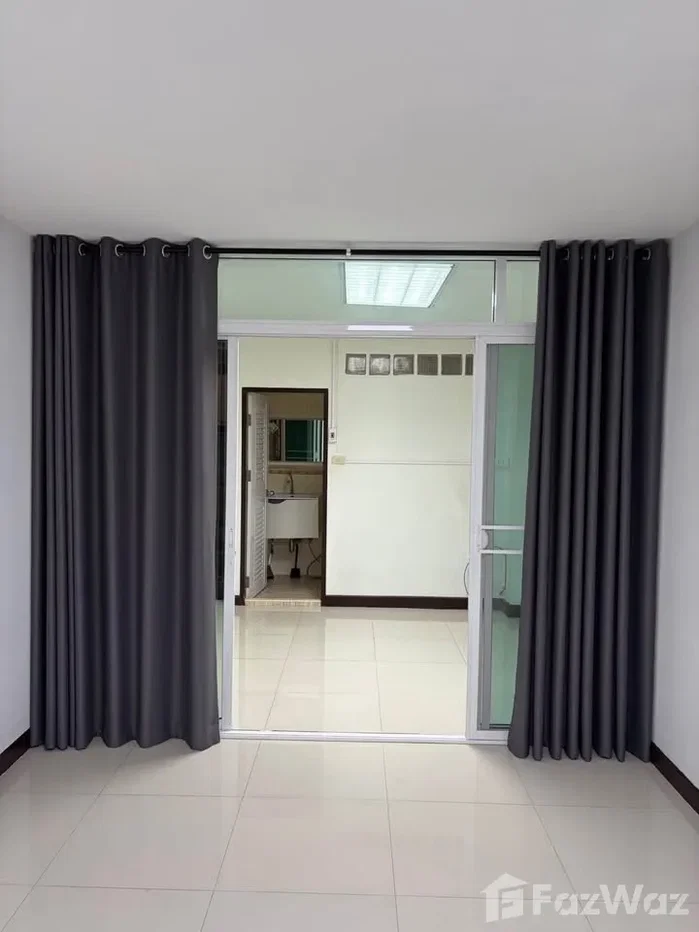 รูป ทาวน์เฮ้าส์ให้เช่า 4 ห้องนอน ใน บางจาก, กรุงเทพมหานคร 6824184 - รูปที่ 9/11