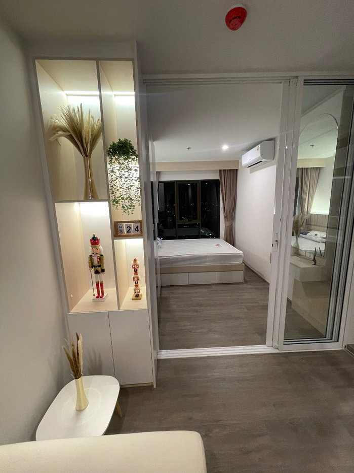 รูป ⭐️ให้เช่า Regent Home Wutthakat ห้องแต่งหรู ชั้นสูง วิวสวย ใกล้รถไฟฟ้า BTS วุฒากาศเพียง 180 เมตร ปลอดภัย เดินทางสะดวก ของครบ⭐️ - รูปที่ 3/14