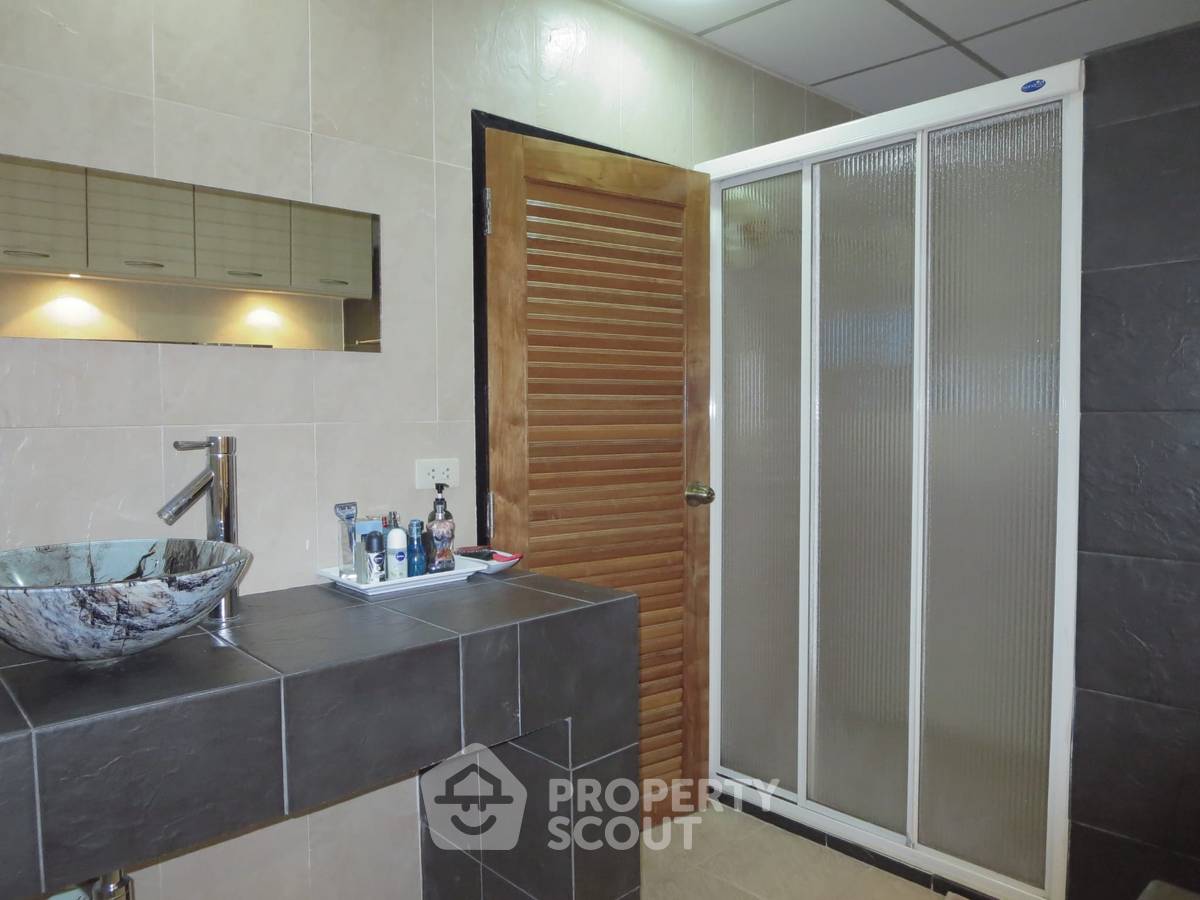 รูป คอนโด สตูดิโอ ที่ บางนา คอมเพล็กซ์ เรสซิเดนเชียล ใน บางนาเหนือ (ID 3354602) - รูปที่ 12/15