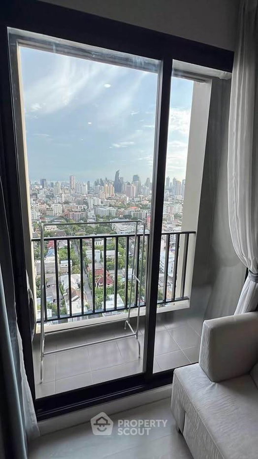 รูป คอนโด 1-ห้องนอน ที่ เดอะ นิช ไพรด์ ทองหล่อ เพชรบุรี ใน บางกะปิ (ID 3351330) - รูปที่ 5/5
