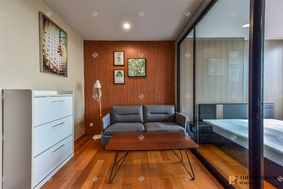 picture Noble Revo Silom Move-in Ready, Just Bring Your Stuff near BTS Surasak - 4/10