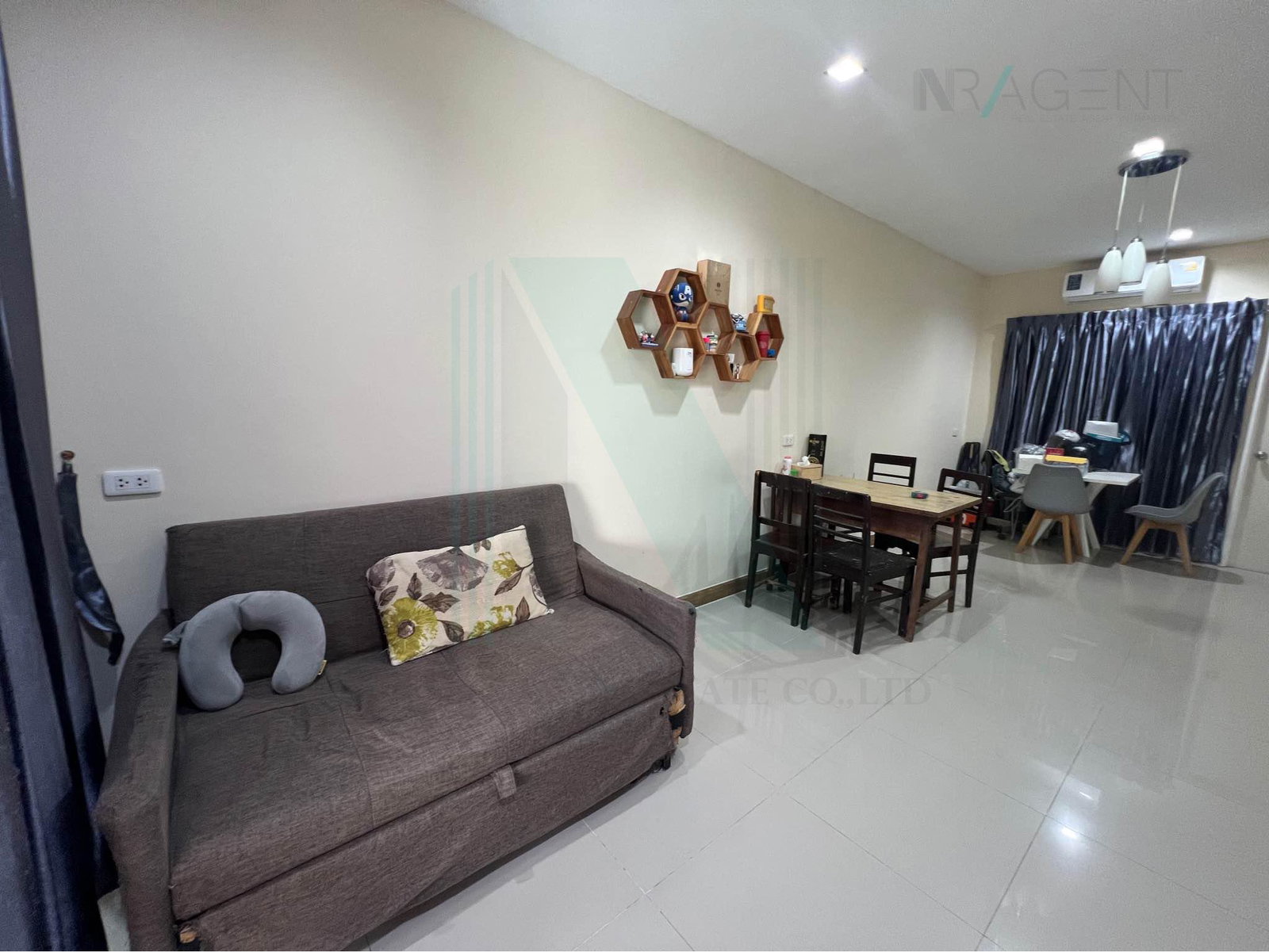 ขายทาวน์โฮม 4 ห้องนอน 113 ตร.ม. 19 ตร.ว. โกลเด้น ทาวน์ 2 อ่อนนุช - ลาดกระบัง