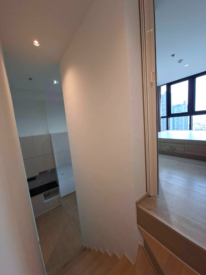 รูป ขายต่ำกว่าทุน !!! 51.50 ตร.ม. ราคา 4.35 ล้านบาท ฟรีโอน - BTS ตลาดพลู : คอนโด Altitude Unicorn Sathorn - Thapra: 2 นอน 1 น้ำ 1 โถง 2 ชั้น สูง 4.6 เมตร - รูปที่ 8/16