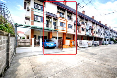 Townhouses for rent Bangkok : 4bed 3-story townhouse opposite Lotus Thai Watsadu Cheapest in Nawamin 133-141