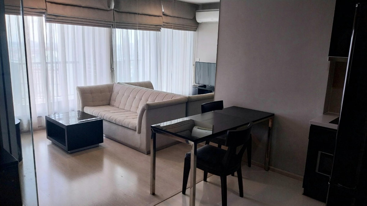 รูป คอนโดให้เช่า Rhythm Sukhumvit 44/1 1 ห้องนอน 48 ตร.ม. ชั้น 32 ใกล้ BTS พระโขนง เฟอร์ครบ พร้อมอยู่ ฿32,000/เดือน - รูปที่ 1/12