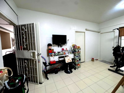 Condos for sale : Sale of units at Baan Au-Arthorn Bangna, 6 floors, 3 close to home. Irritable. Good price. Perfect for a student.