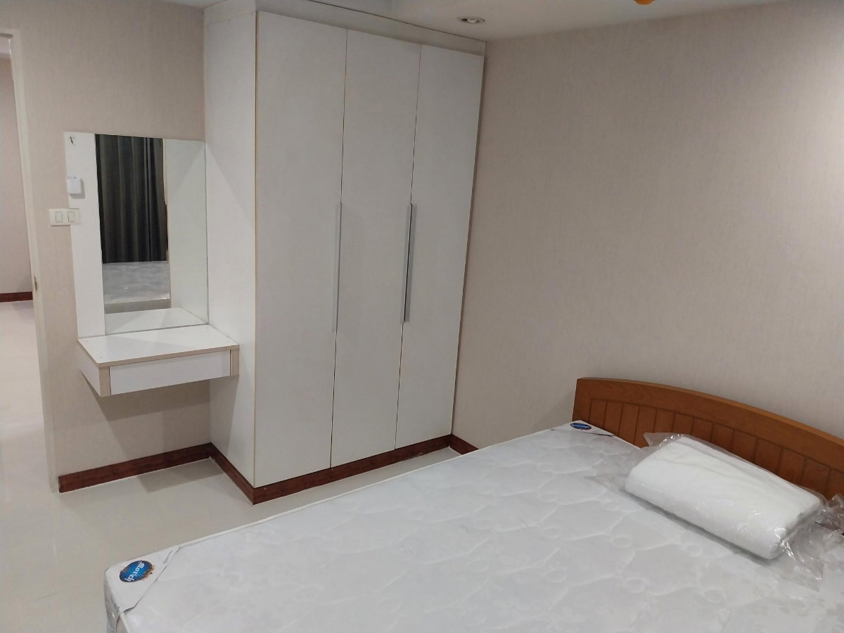 รูป คอนโดให้เช่า Zenith Place @ Sukhumvit 71/1 1 ห้องนอน 32 ตร.ม. ชั้น 5 ใกล้ BTS พระโขนง เฟอร์ครบ พร้อมอยู่ ฿10,000/เดือน - รูปที่ 3/8