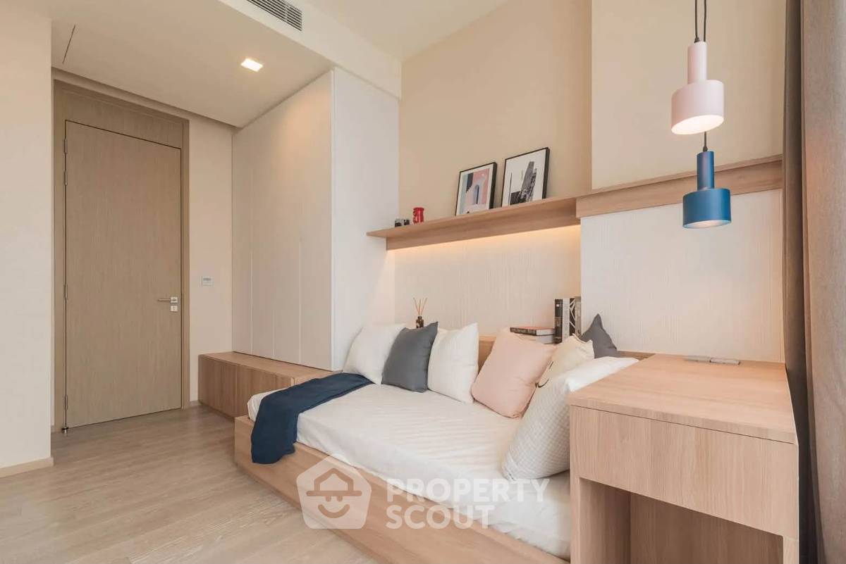 picture 21st-Floor 2-BR Condo At The Esse Asoke Near MRT Sukhumvit (ID 3354327) - 5/8